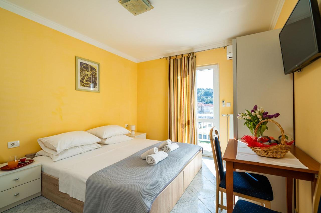 Apartmani Niki Zvekovica Cavtat Luaran gambar